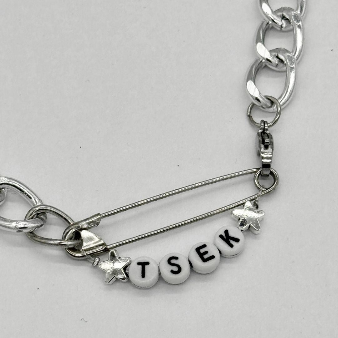 Starry Tsek Necklace